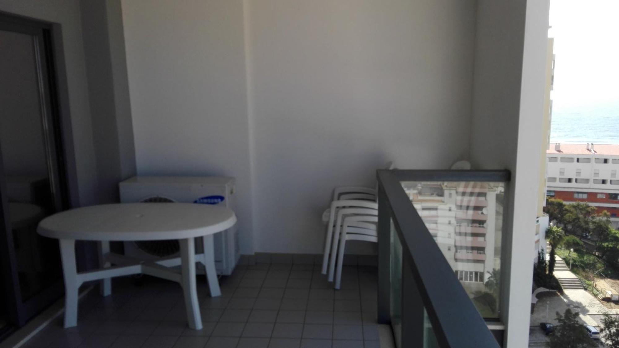 Rocha T Apartments ปอร์ติเมา ภายนอก รูปภาพ
