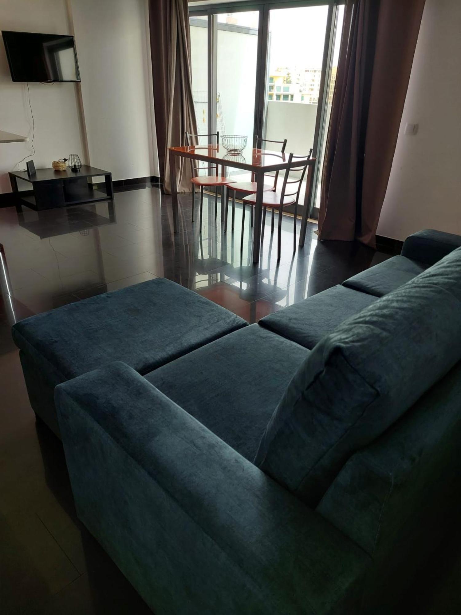 Rocha T Apartments ปอร์ติเมา ภายนอก รูปภาพ