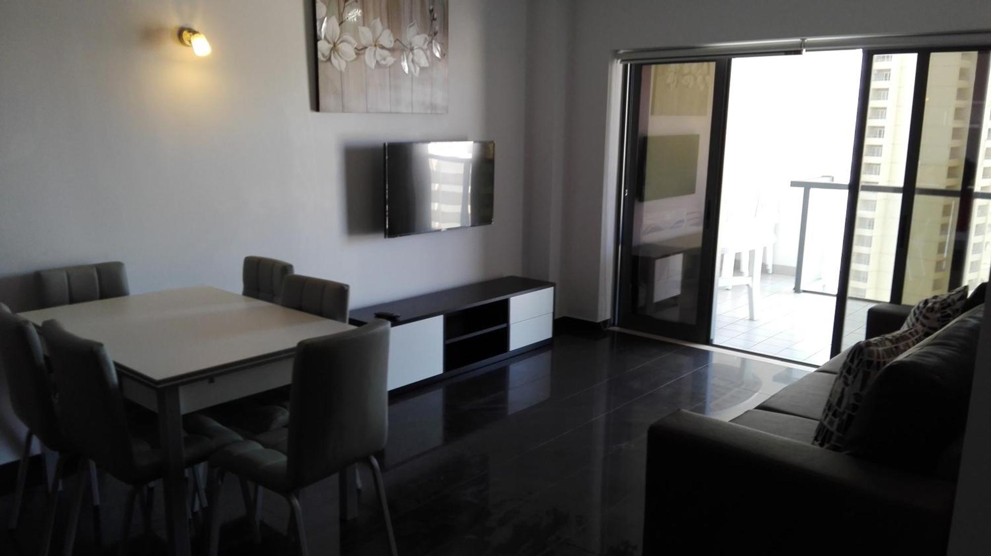 Rocha T Apartments ปอร์ติเมา ภายนอก รูปภาพ